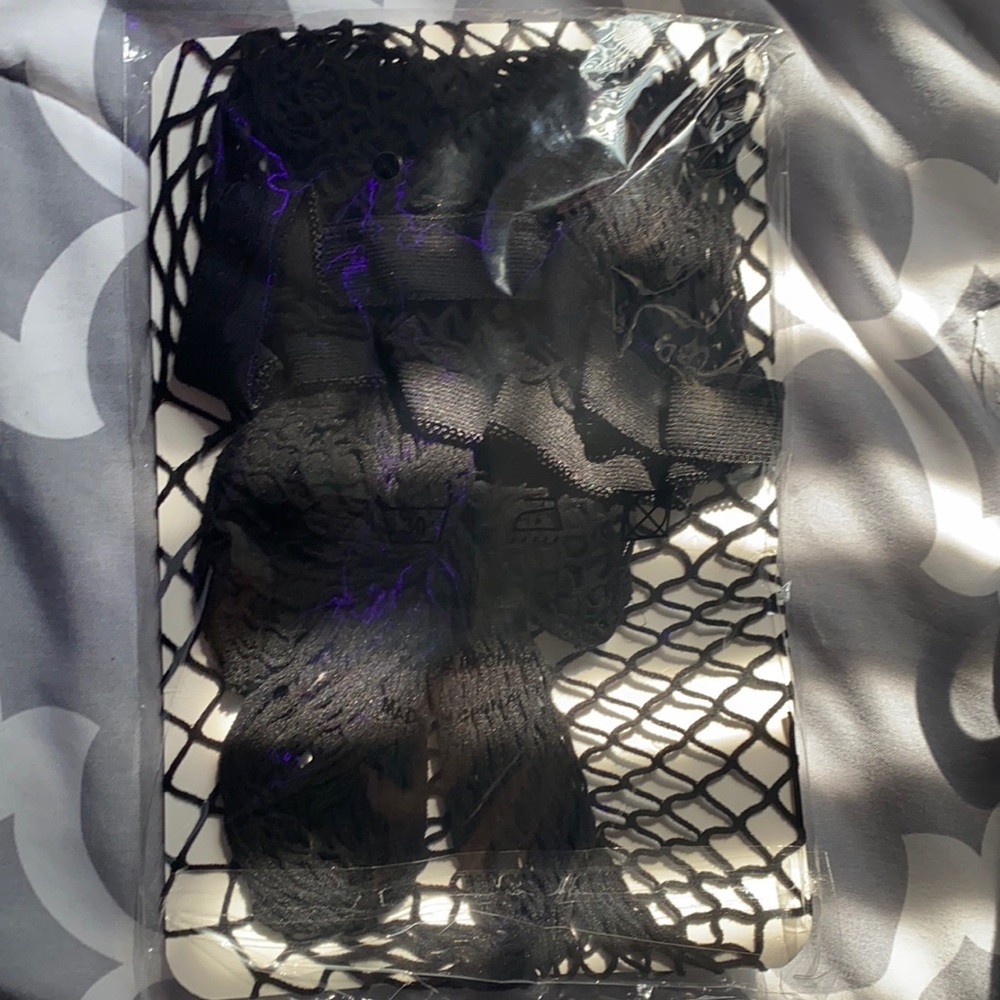 fishnet tights